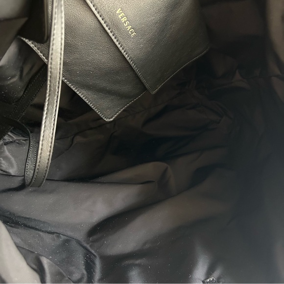 Versace Tote Bag - Picture 6 of 6